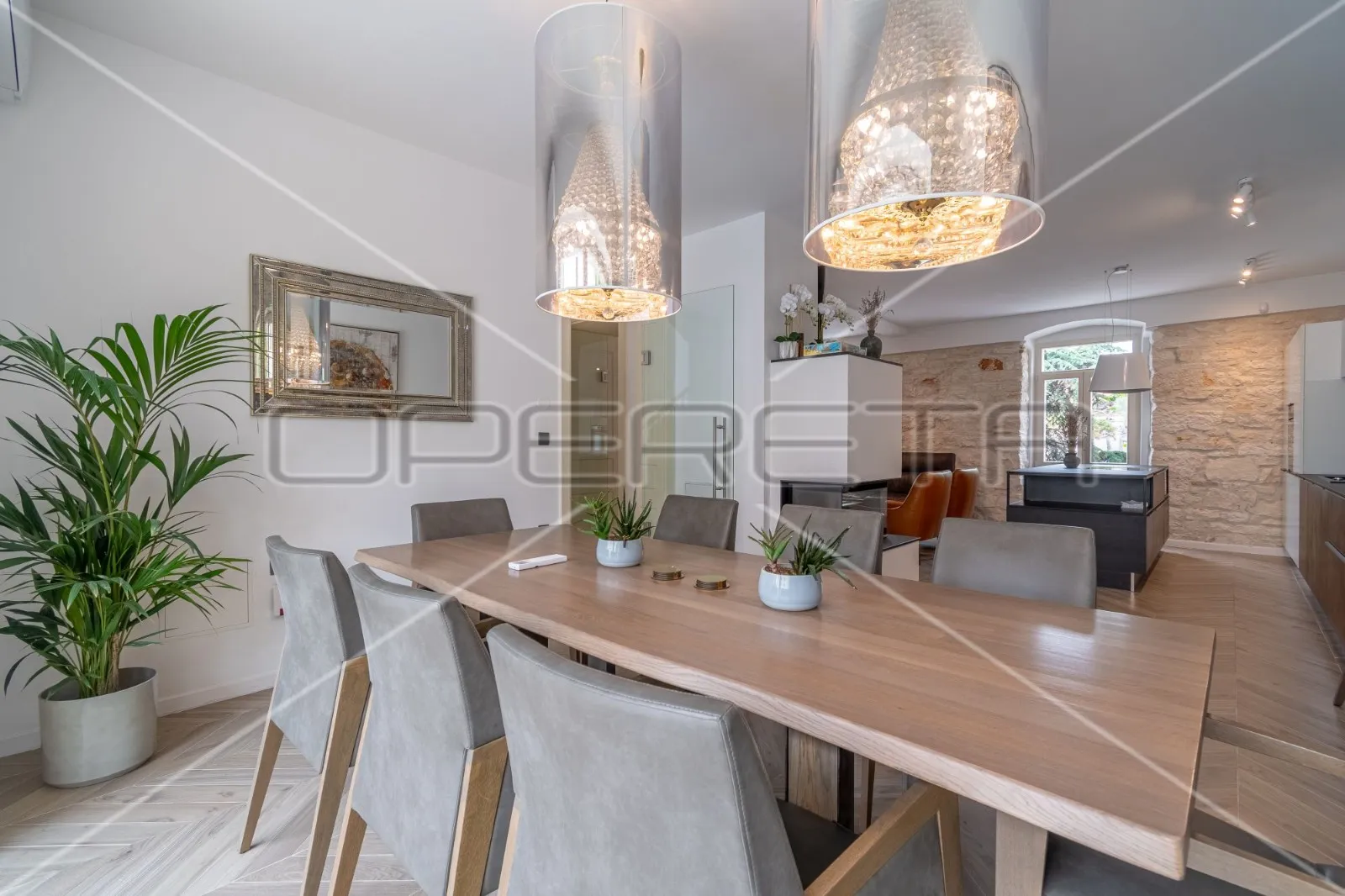 istra, pula: prekrasna austrougarska kuća, 350m2, širi centar - slika 5