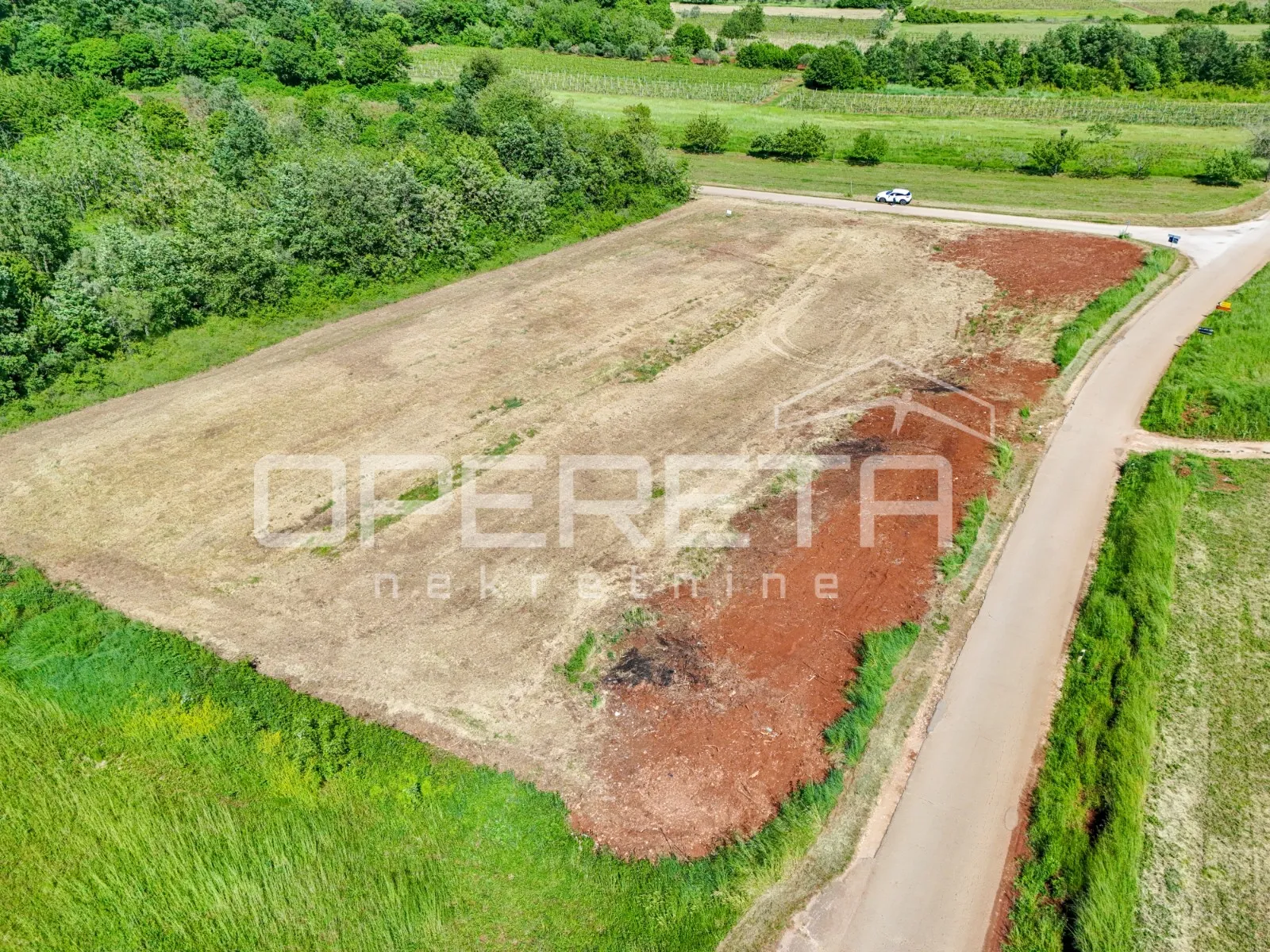 istra- vikend zemljište u blizini brtonigle - slika 3