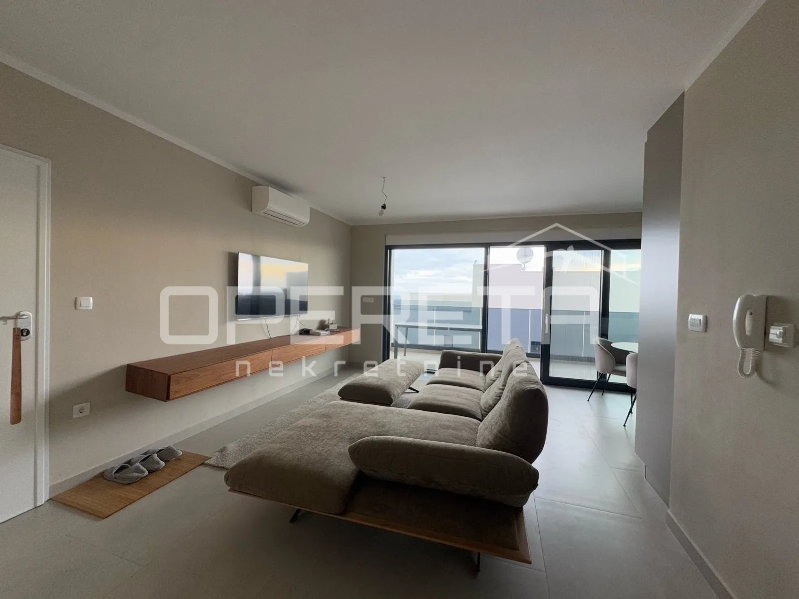 penthouse u okrugu gornjem s krovnom terasom i pogledom na more - slika 8