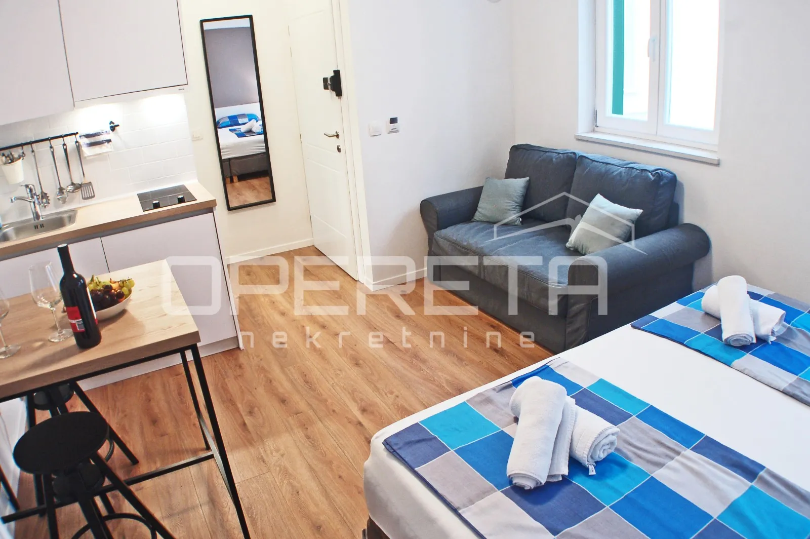 kuća s 4 apartmana u centru šibenika - slika 9