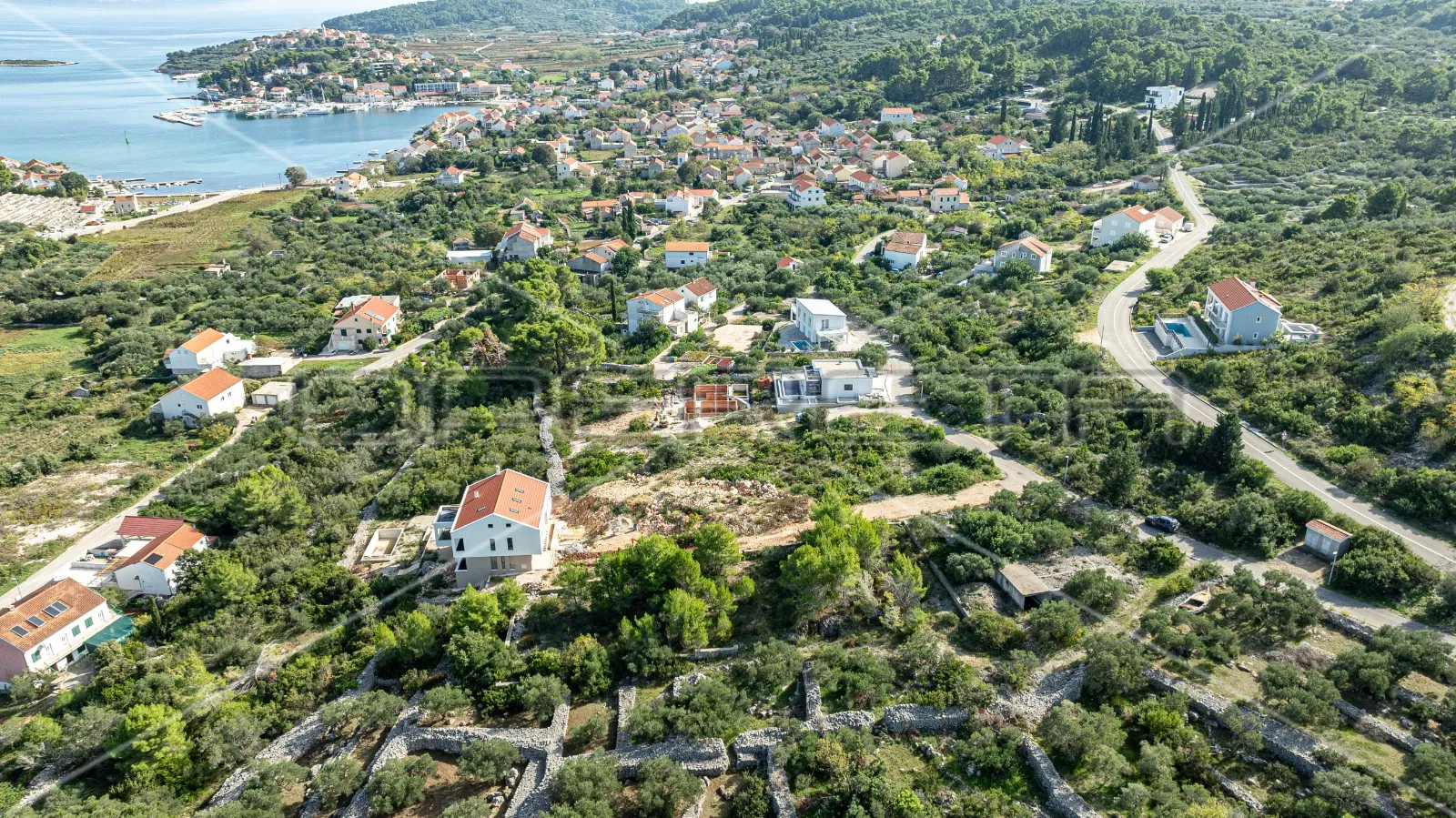 lumbarda - idealno zemljište od 740m2 za gradnju obiteljskog doma ili turističko - slika 6