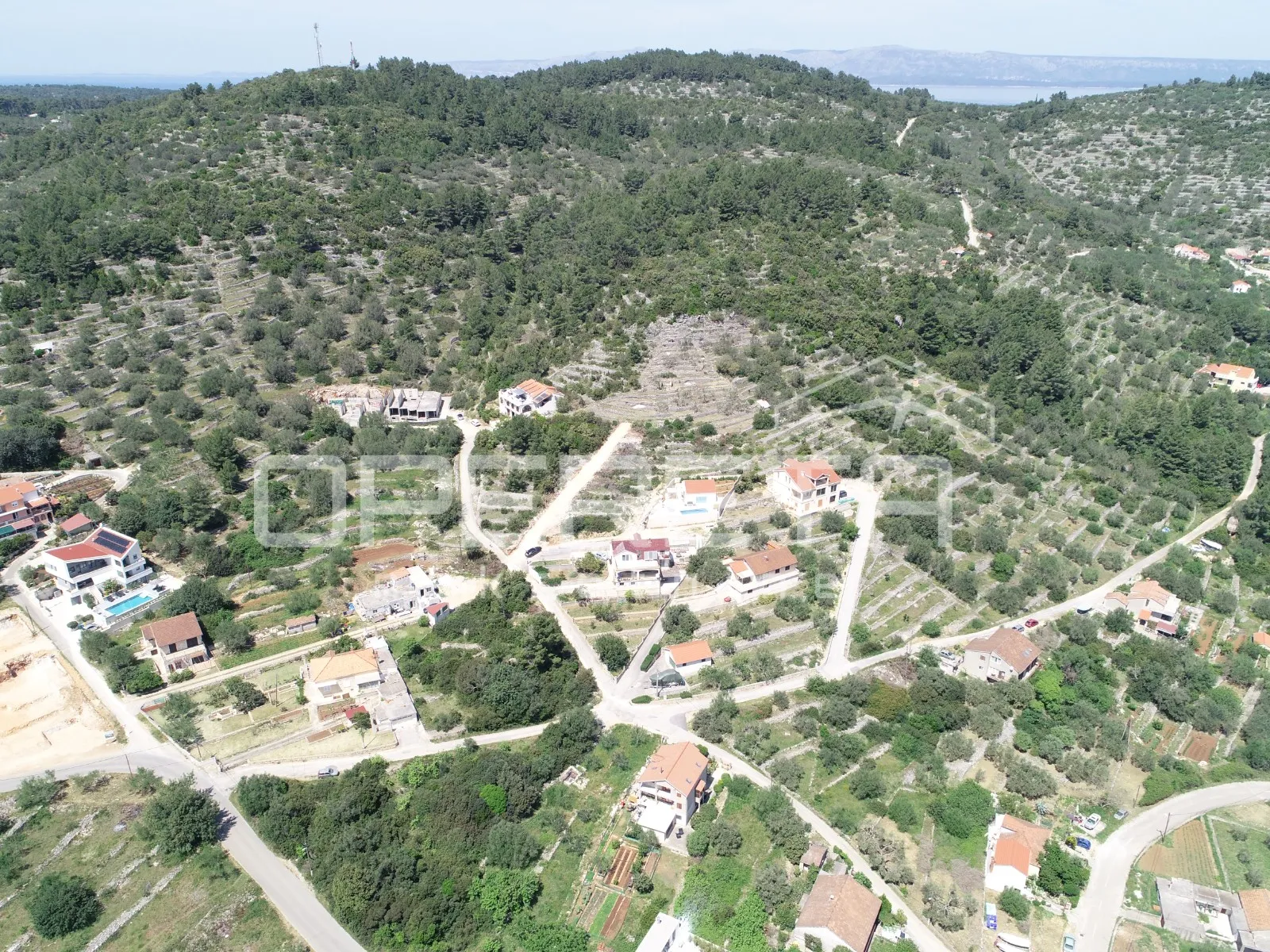 atraktivno građevinsko zemljište 475 m2 u veloj luci - slika 8