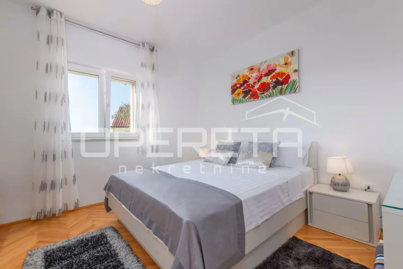 kuća s bazenom i apartmanima u mirnom dijelu rogoznice - slika 21