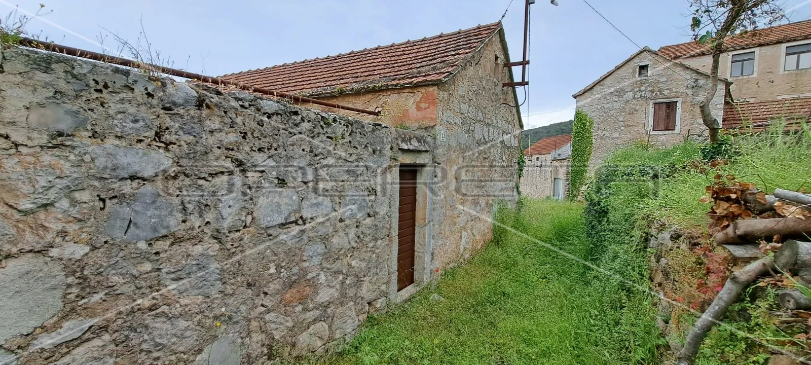 hvar, dol, kuća prodaja - slika 15