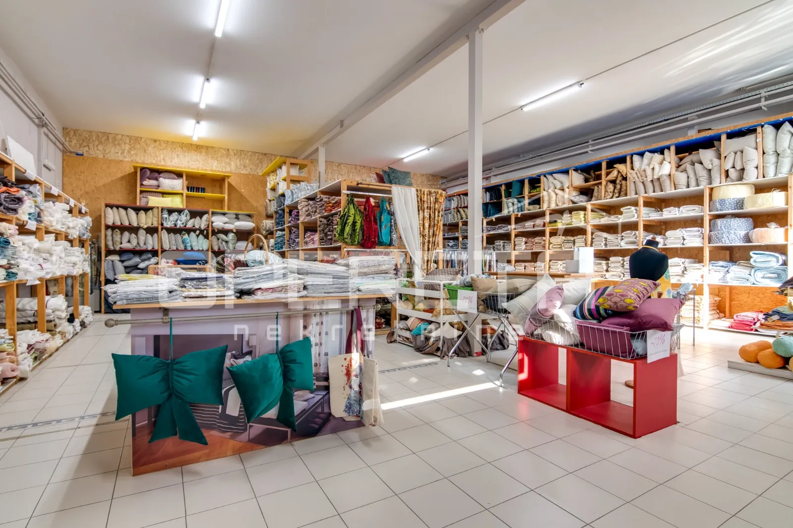 prodaja, poslovna zgrada, karlovac okolica, lug 74, 700m2 - slika 19