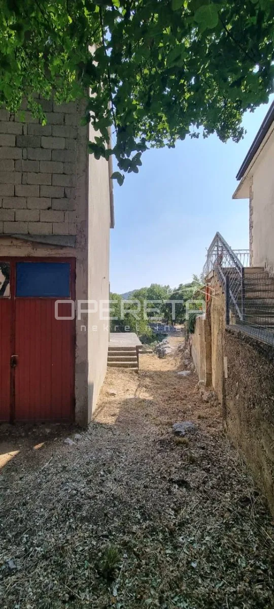 građevinsko zemljište s kućom na braču – humac gornji | 1.820 m² - slika 15