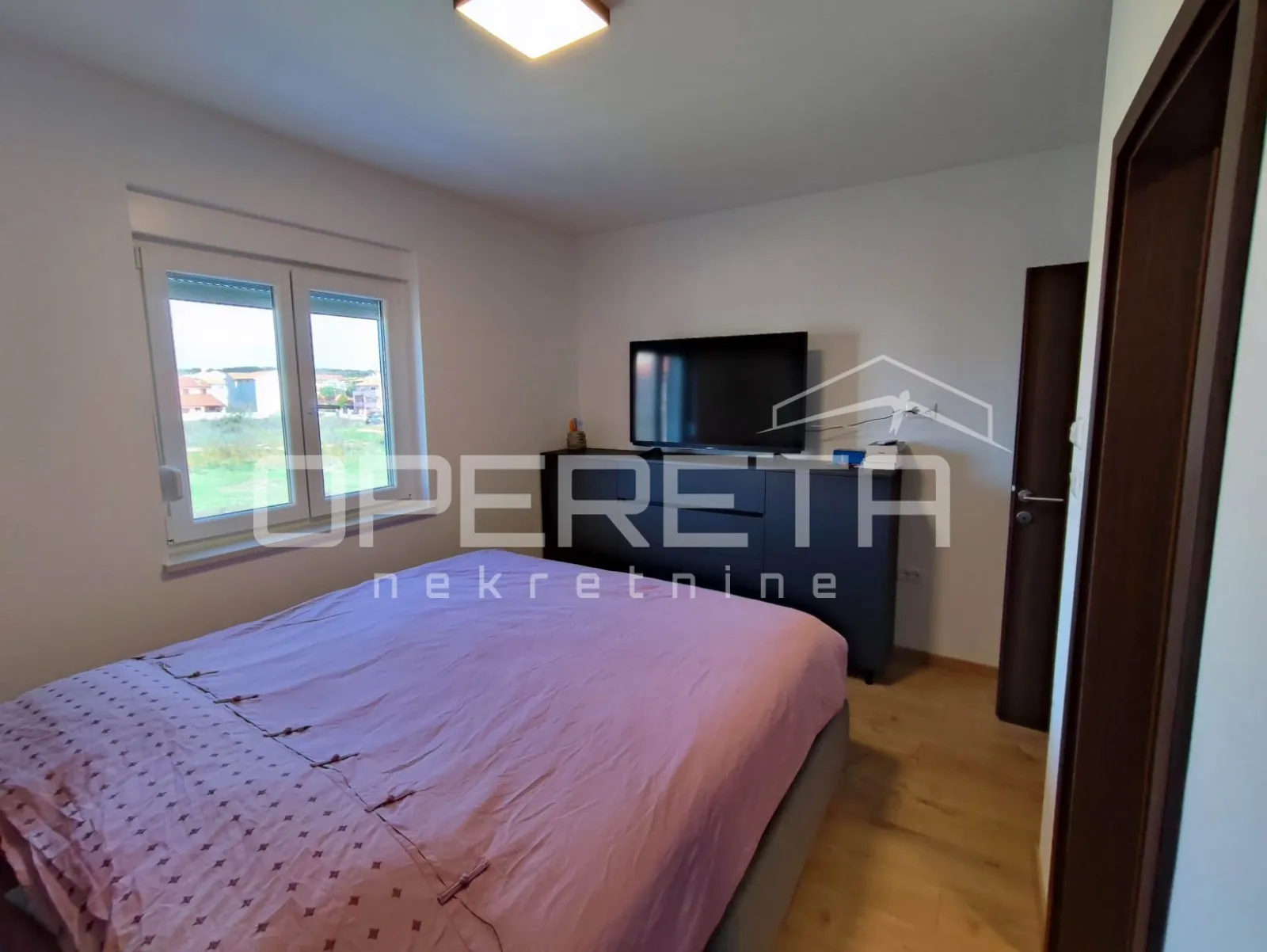 top prilika: luksuznih 108 m² s uporabnom dozvolom – srce valdebeka - slika 3