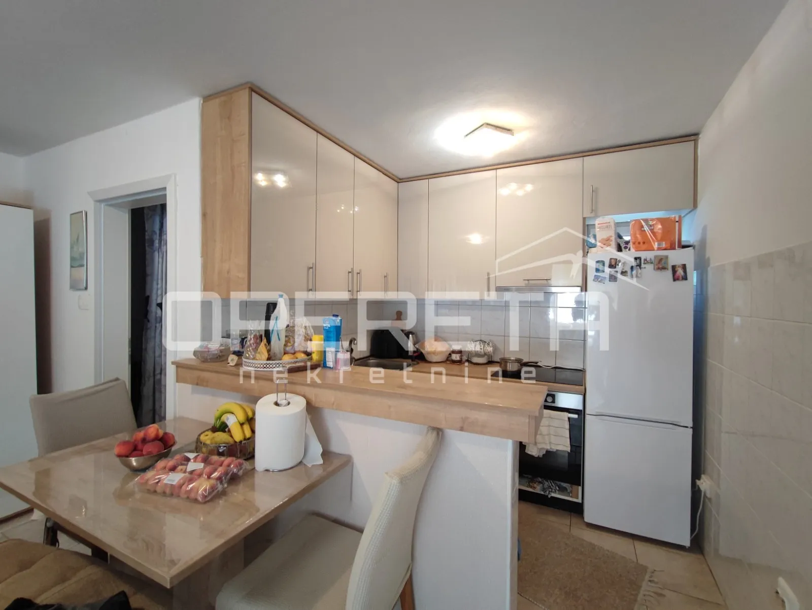 apartmanska kuća s četiri stambene jedinice, 190 m², vir - slika 7
