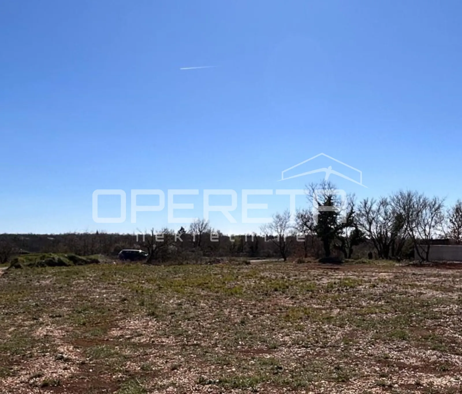 građevinsko zemljište 658m2 kanfanar s pogledom na more - slika 3