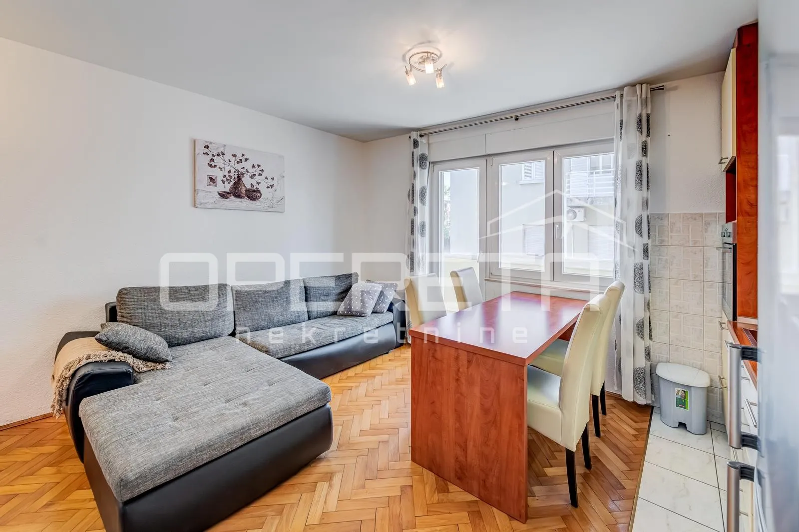 split centar (dobri) – 2 apartmana u jednom stanu / vrhunska investicija u srcu - slika 15