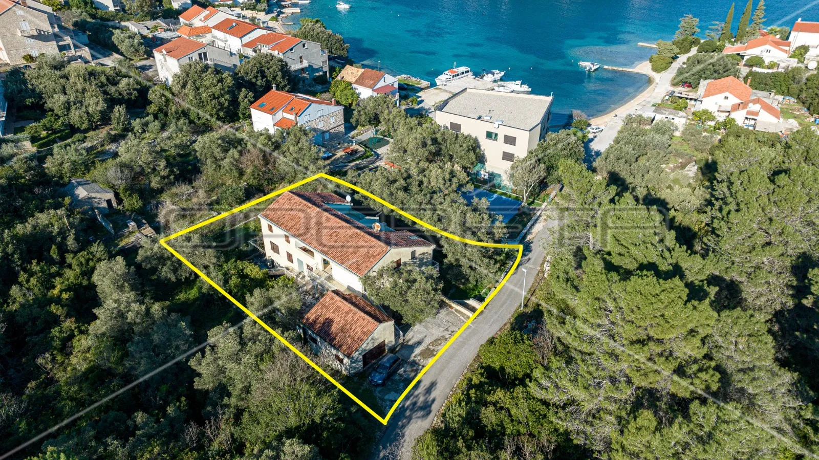 investicija, kuća sa poslovnim prostorom, žrnovska banja, otok korčula - slika 24