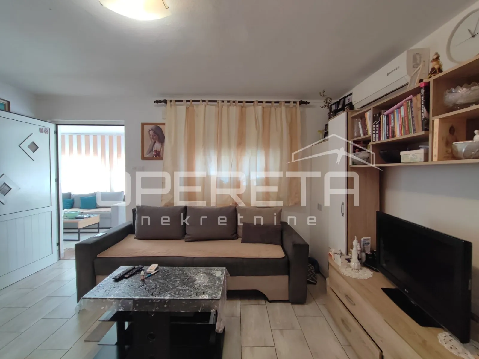 apartmanska kuća s četiri stambene jedinice, 190 m², vir - slika 9