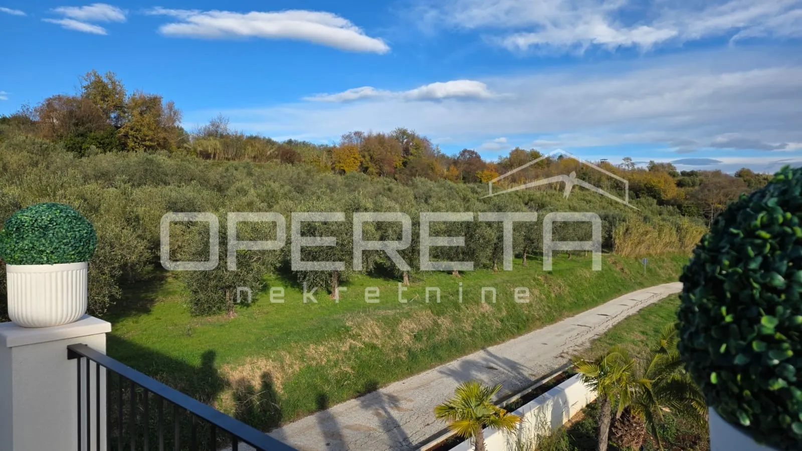 izvanredna samostojeća vila s panoramskim pogledom na more i vinograde - slika 14