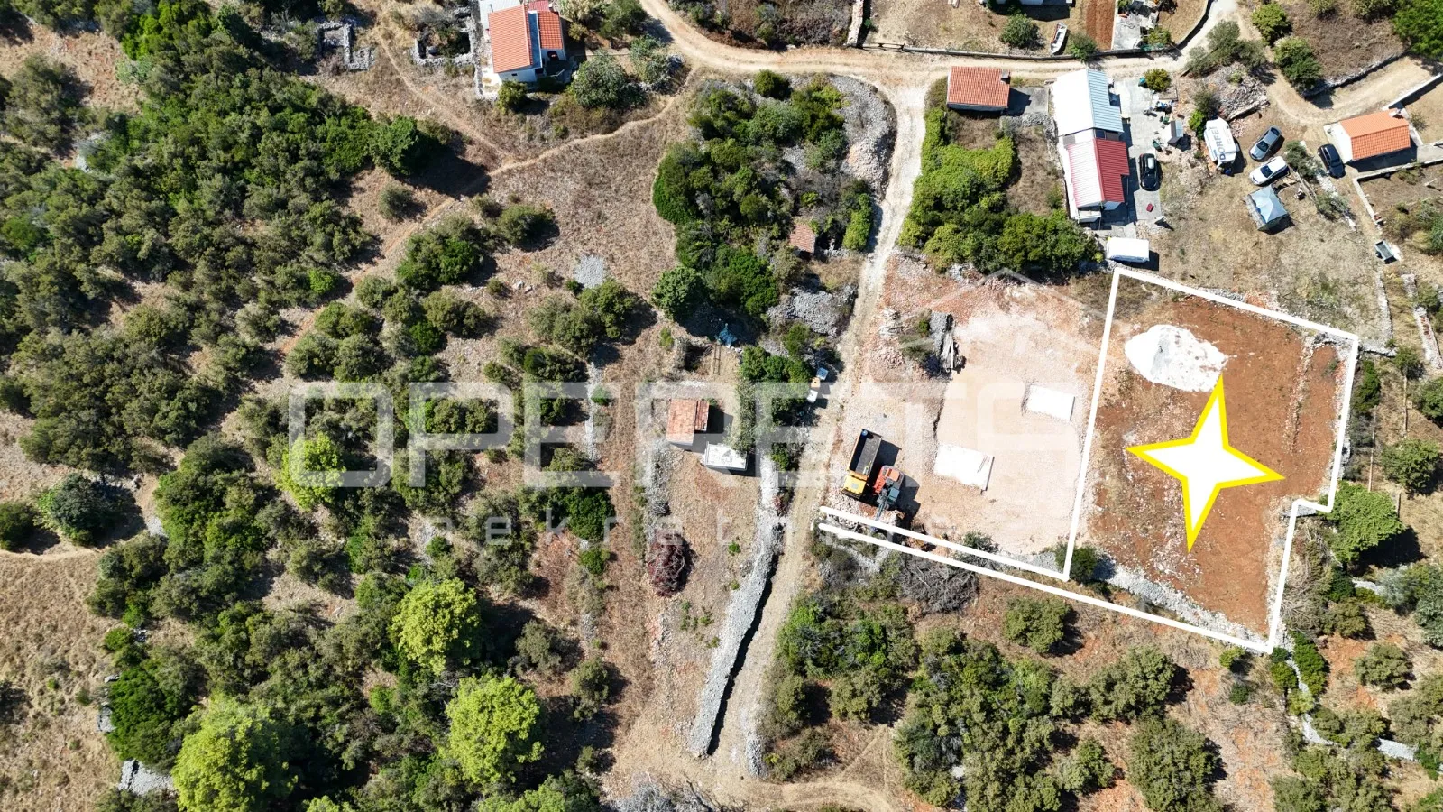 molat – građevinsko zemljište, 950 m² - slika 3
