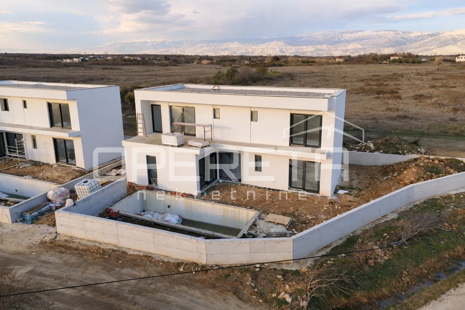 privlaka, moderna vila s bazenom - dovršetak radova početak 2026. - slika 18