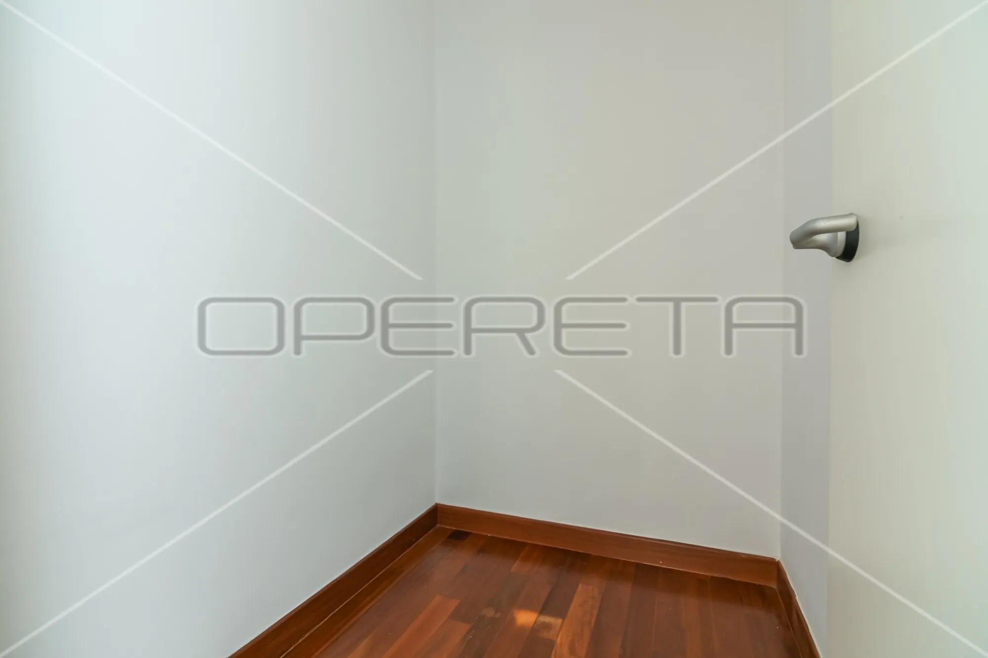 najam, ured, kvatrić, bužanova, 125m2 - slika 11