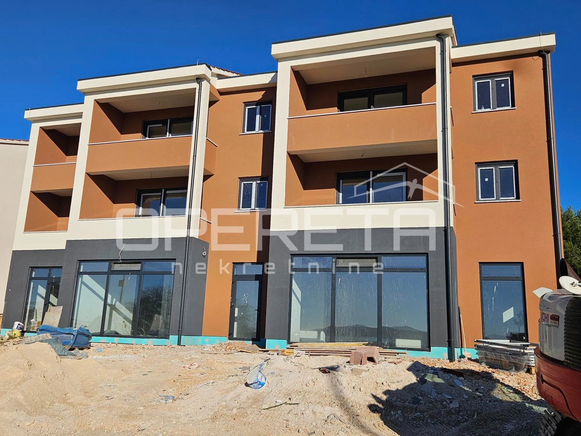 ulični lokal, najam, bili brig, 190 m2 - slika 3