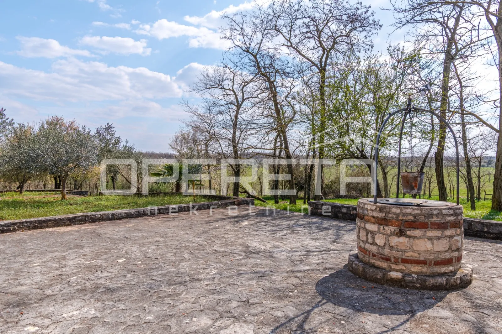 buje, kaštel - imanje 1909 m2 s ugostiteljskom namjenom i smještajem - slika 19