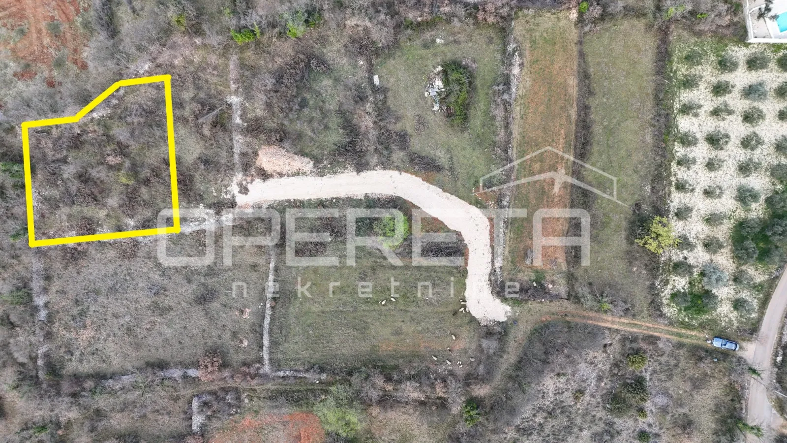 poličnik – građevinsko zemljište 697 m² s odličnim potencijalom - slika 3