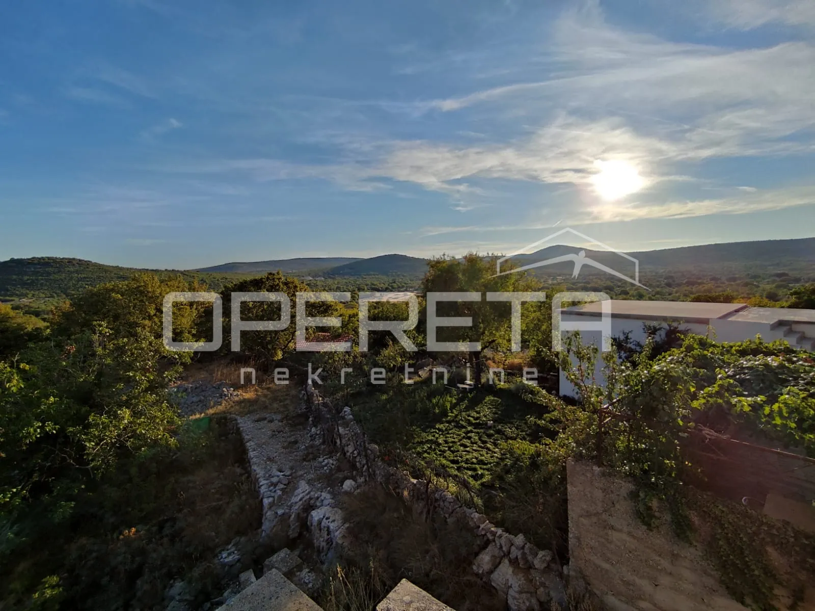 nedovršena kuća na braču – humac gornji na 1.820 m² zemljišta - slika 15