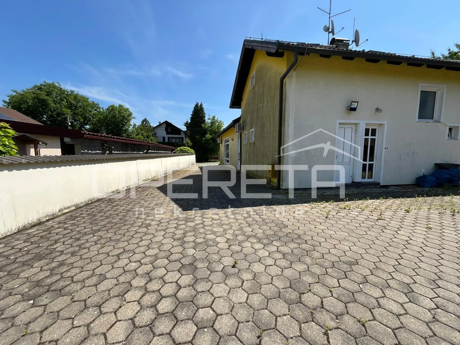 prodaja, poslovna zgrada, prelog, čukovec, 300m2 - slika 5
