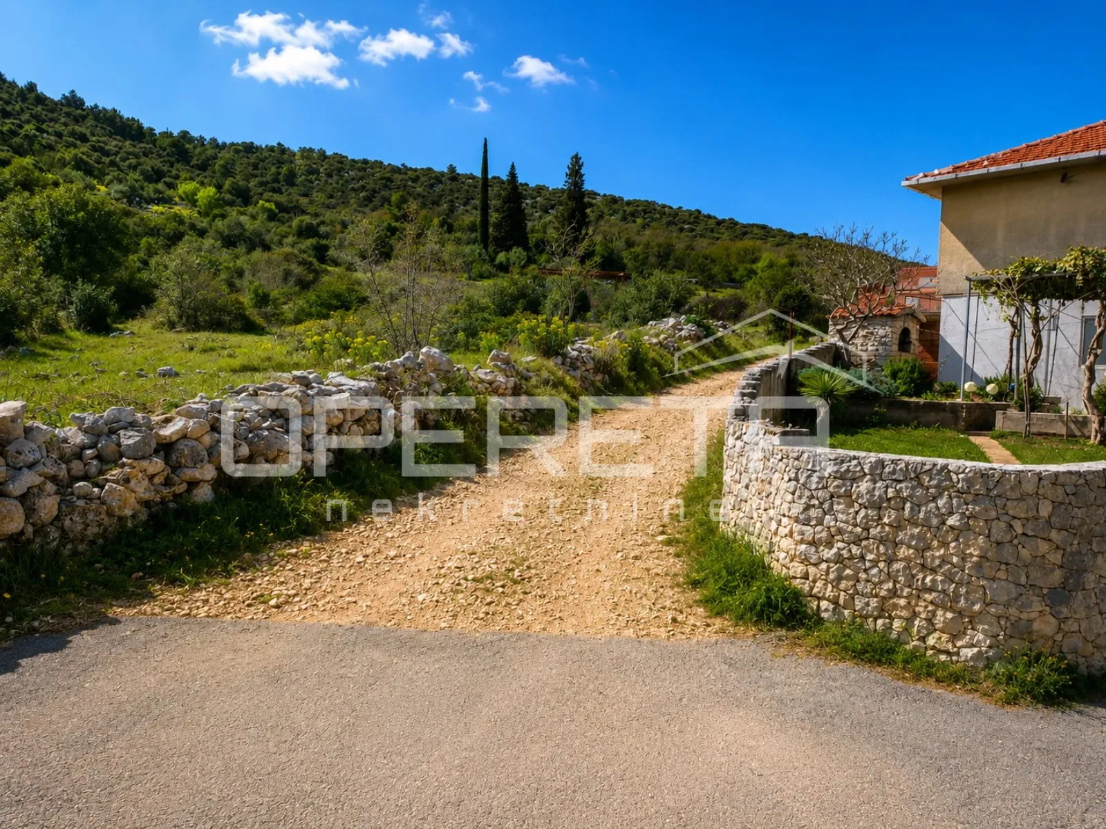građevinsko zemljište 500 m do mora, marina, trogir - slika 3