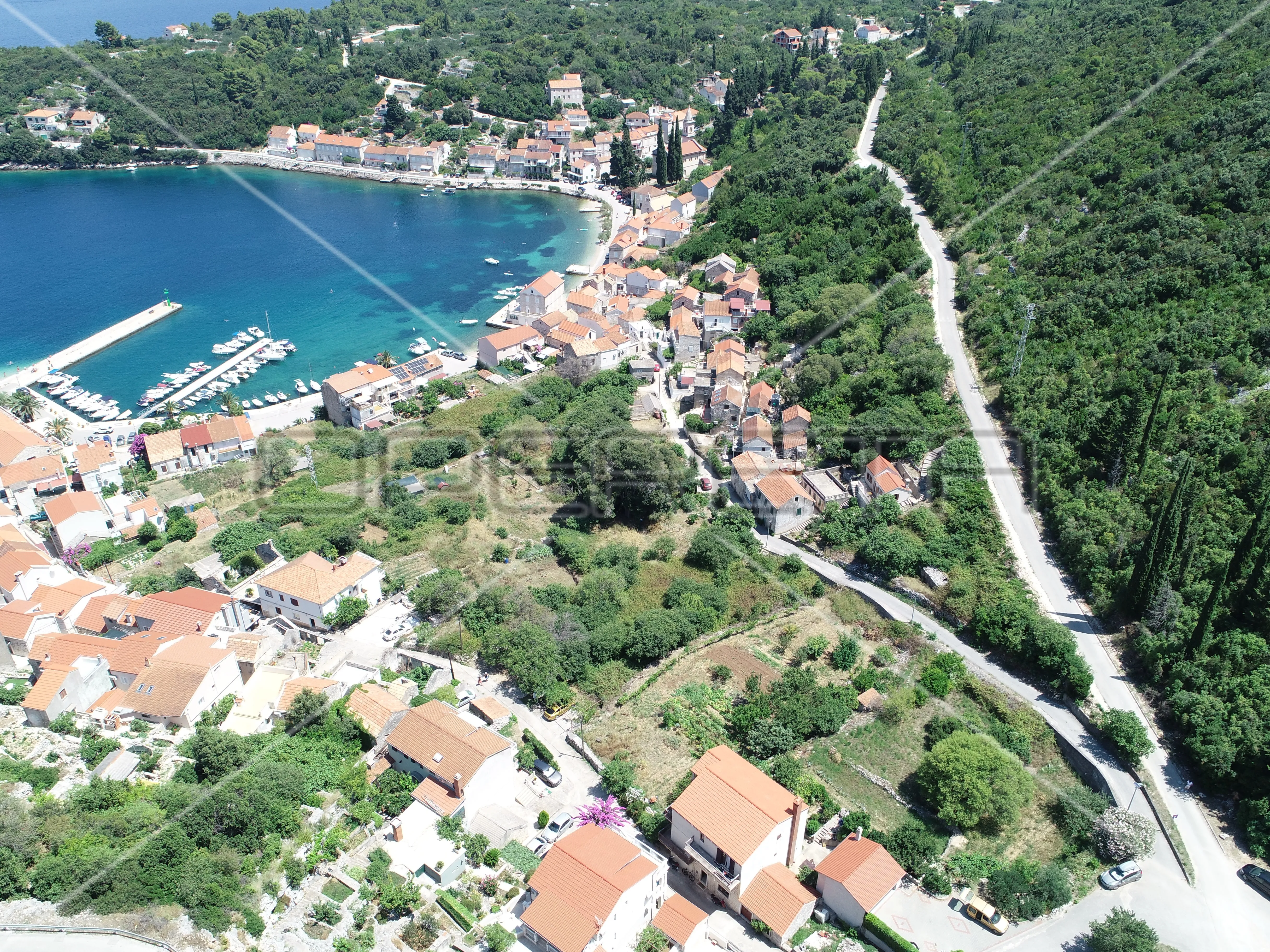 investicija u prirodi – poljoprivredno zemljište od 762m2 na korčuli - slika 2