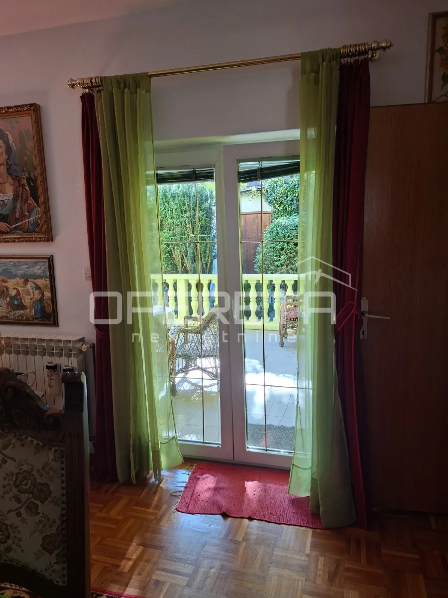 prodaja, kuća, centar, centar, samostojeća, 184m2 - slika 10