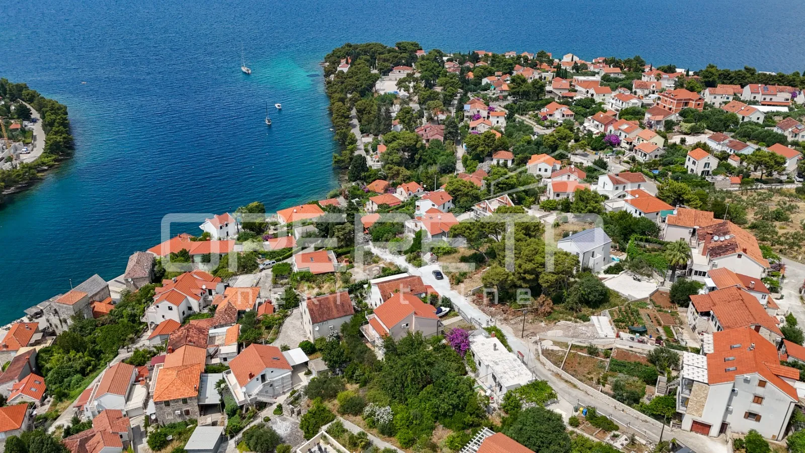kuća u splitskoj na braču, spoj prirode, komfora i pogleda na more - slika 26