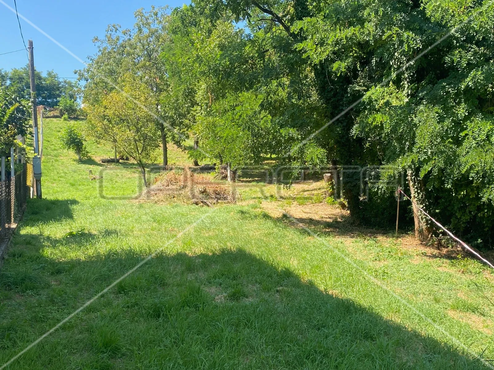 Srednjak , Vrapče, 1.852,00 m2, 259.000,00 EUR
