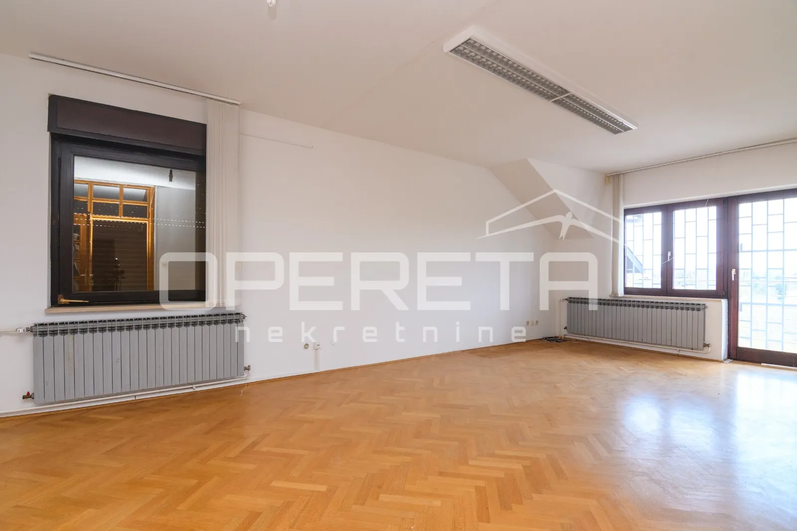 pantovčak - poslovna zgrada ( 529m2) s pomočnim objektom 200m2, najam - slika 6