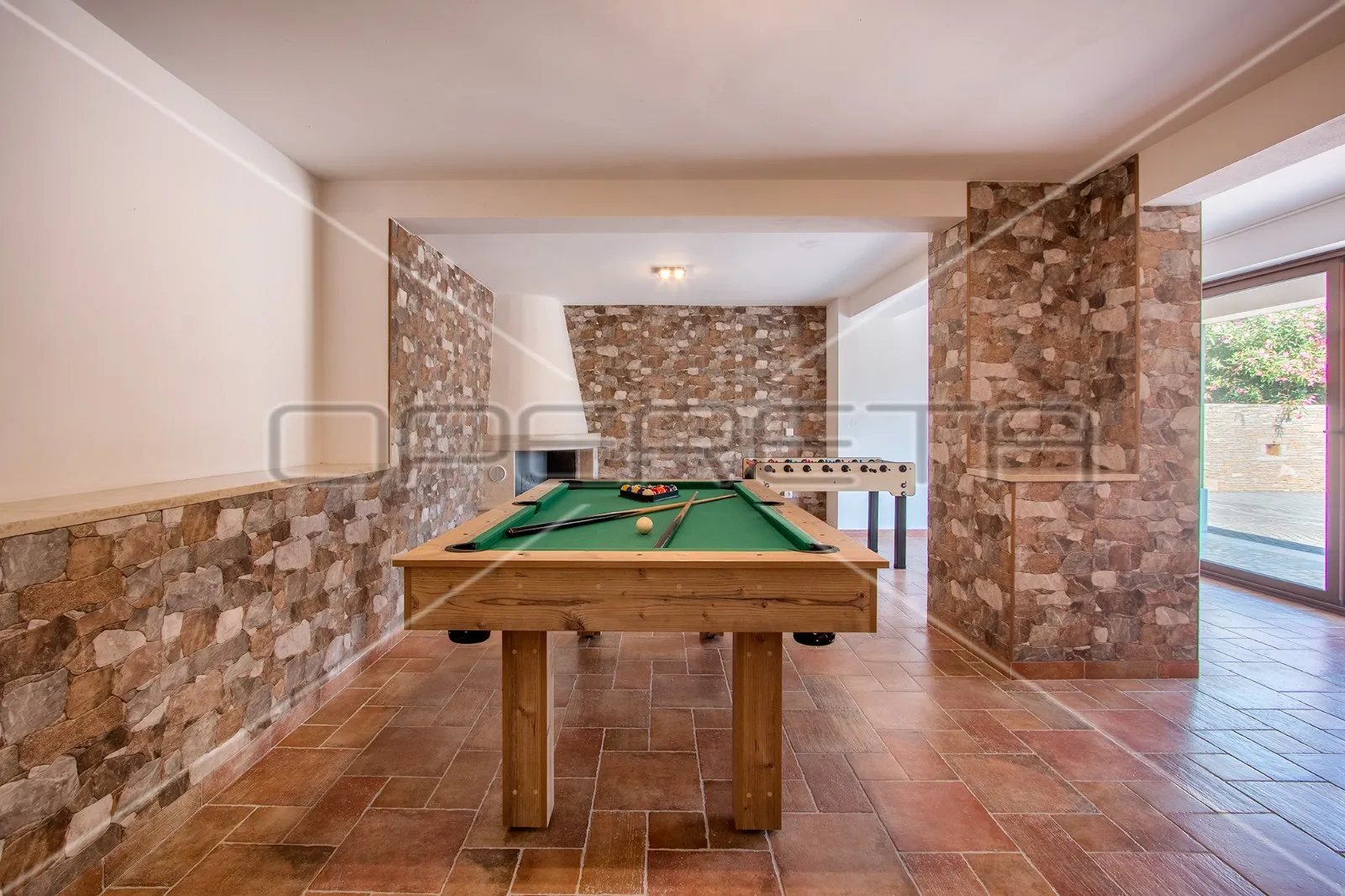 apartmanska kuća s bazenom na top lokaciji u puli - slika 10