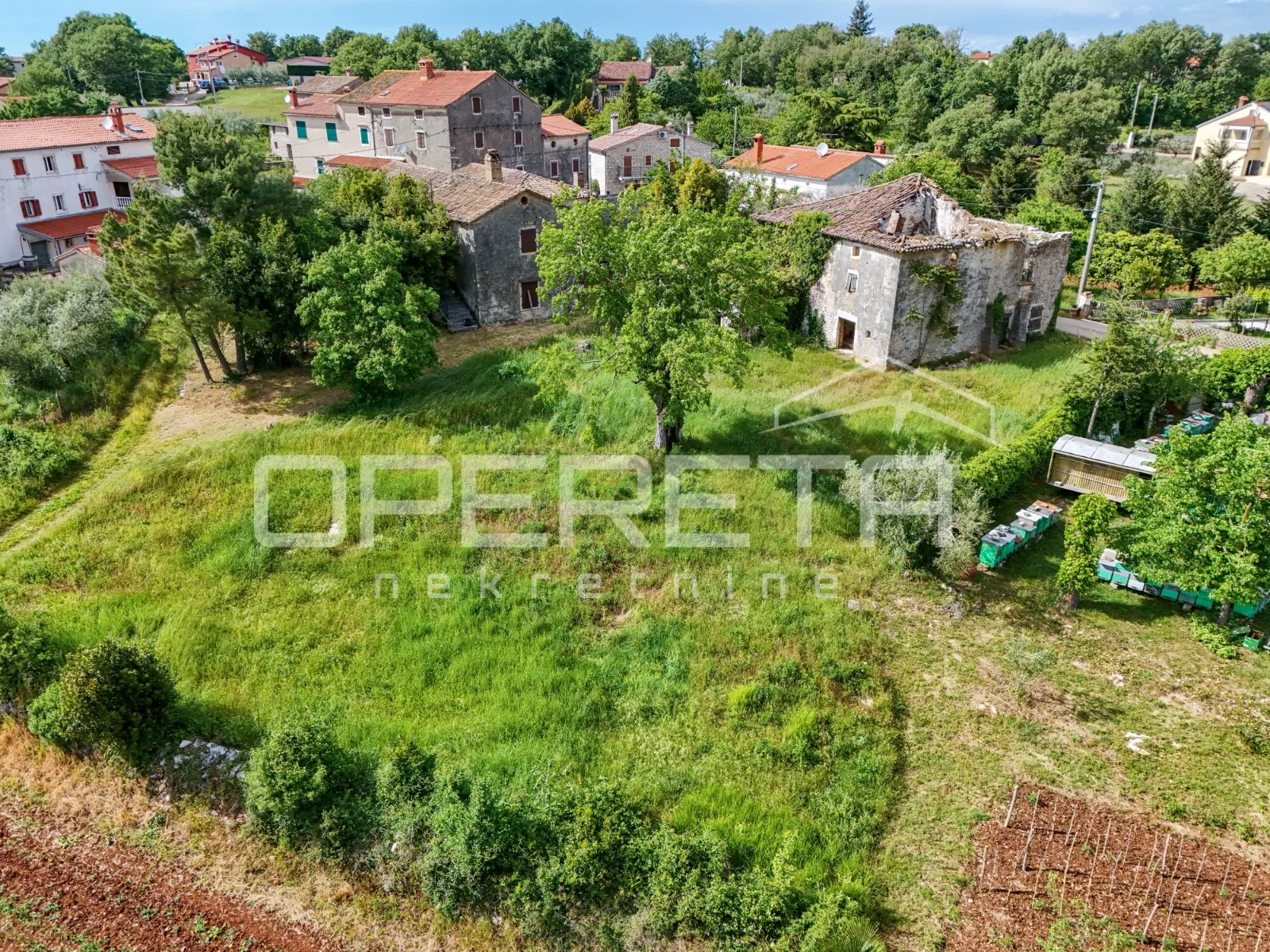 istra, vižinada okoliuca- stara kamena kuća s okućnicom za adaptaciju - slika 9