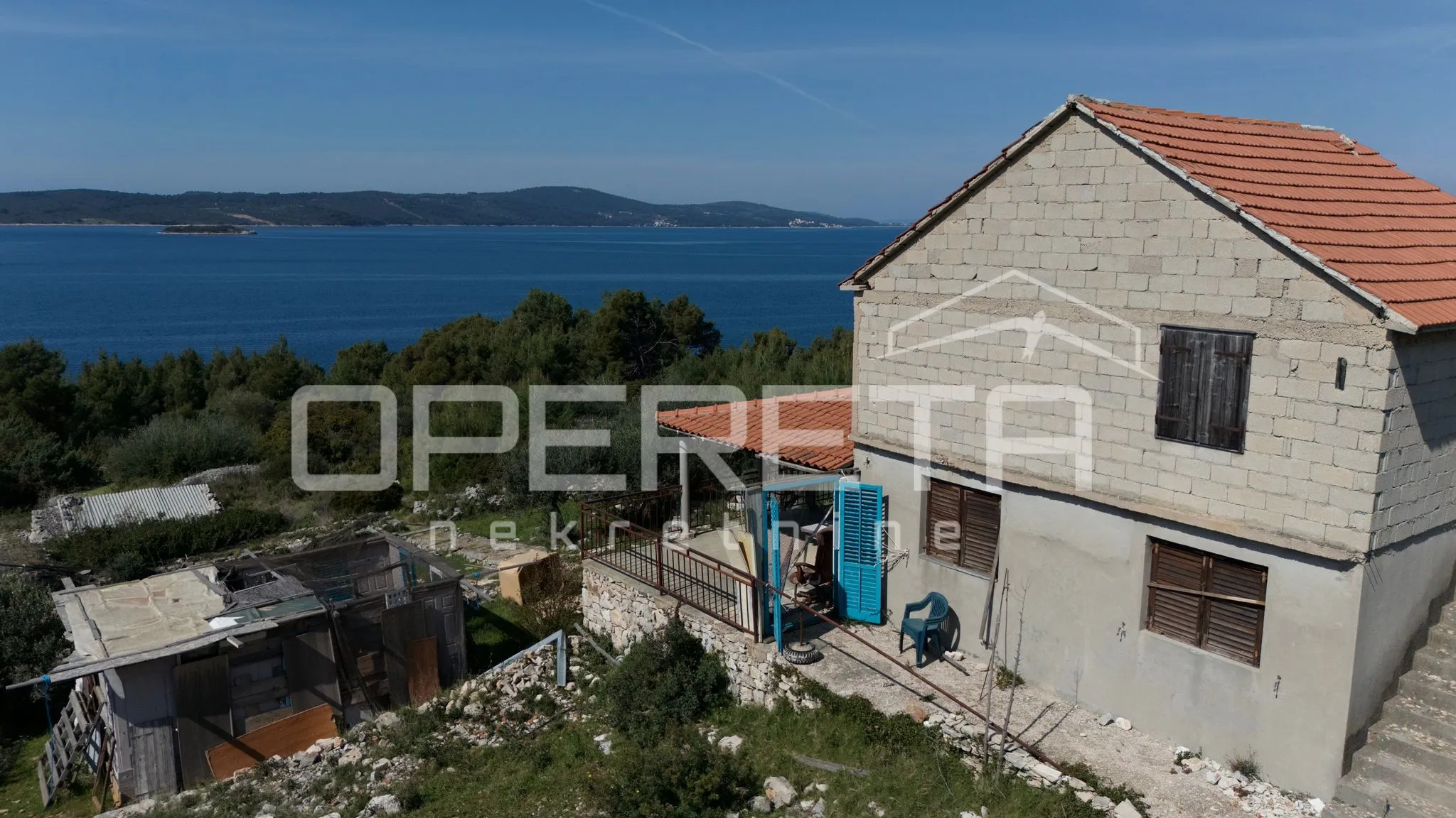 kuća uz more s panoramskim pogledom i terasom – milna, otok brač - slika 3