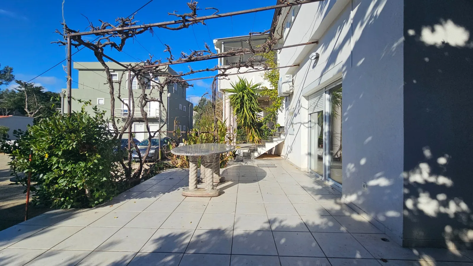 novalja – trosobni apartman 80 m² u prizemlju s terasom, 500 m od mora - slika 13