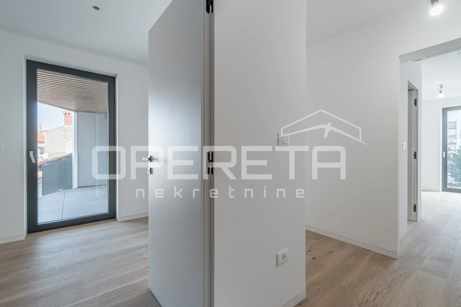 istra, umag – novi apartman u ekskluzivnoj zgradi uz more i u centru grada - slika 8