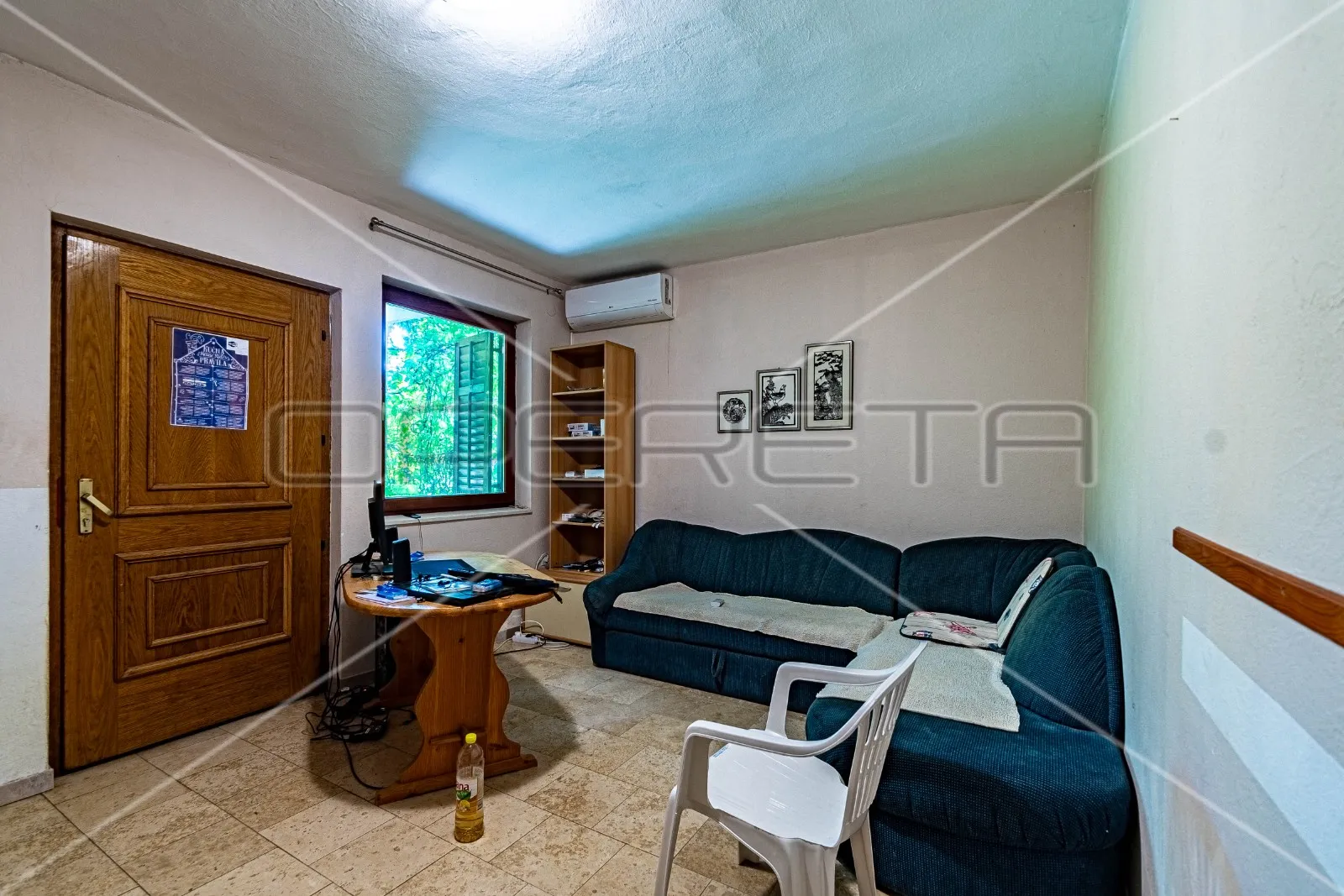 kuća sa 7 apartmana, 250 m do mora, lumbarda - slika 17