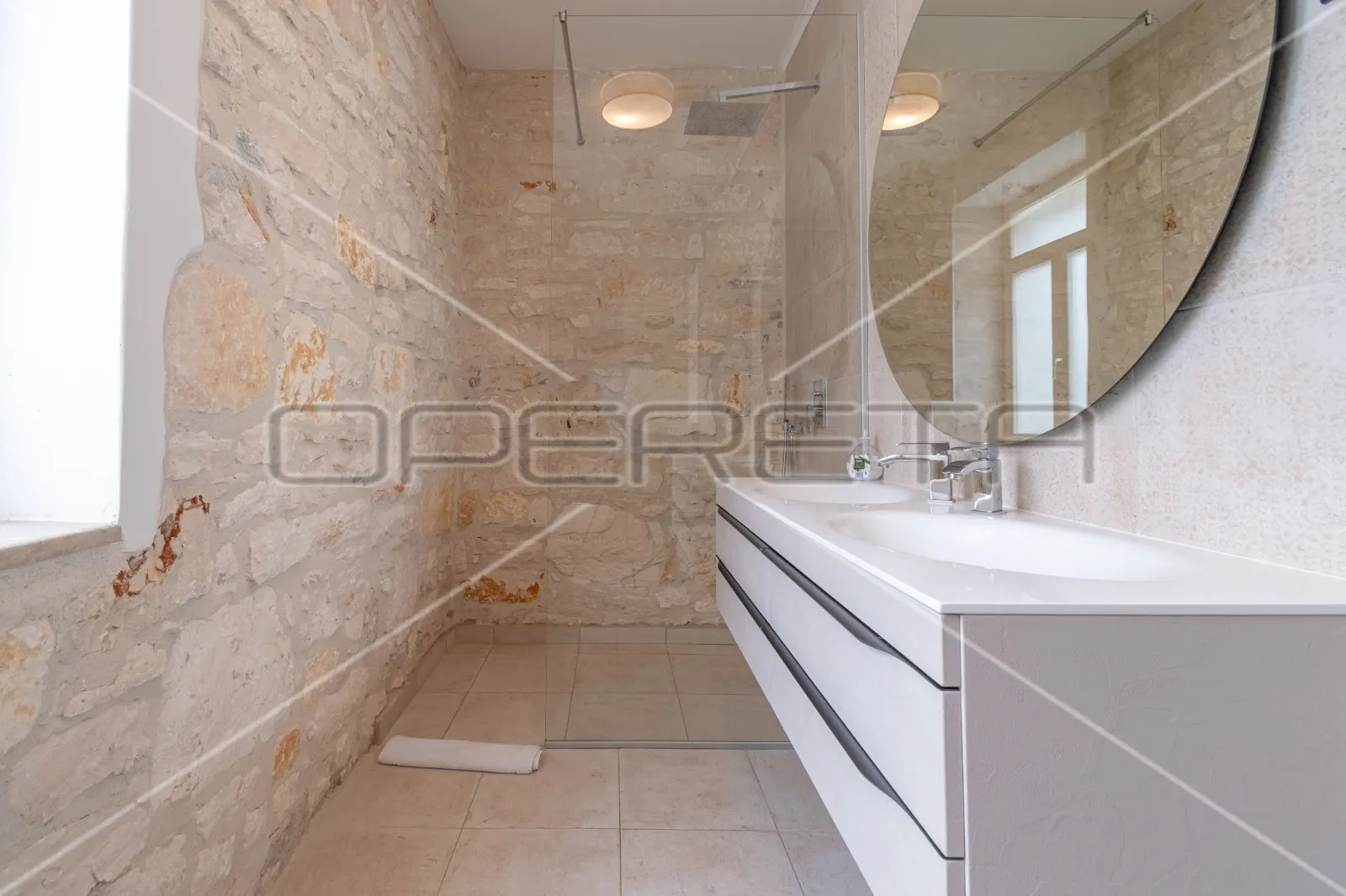 istra, pula: prekrasna austrougarska kuća, 350m2, širi centar - slika 10