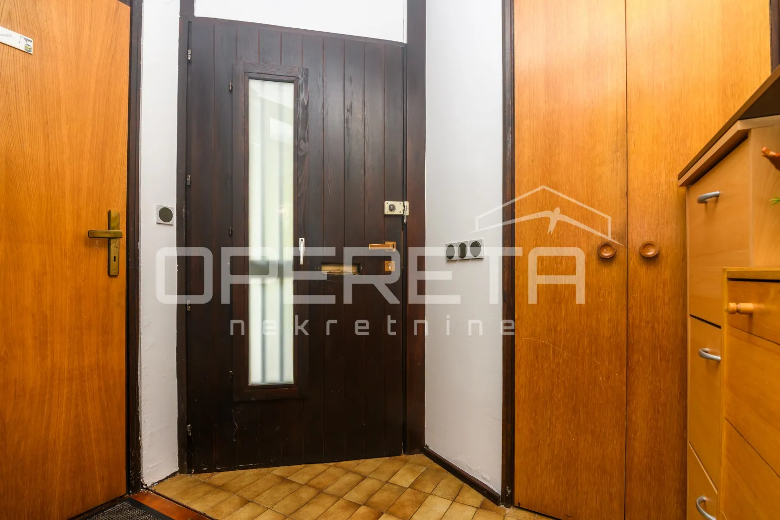 prodaja, stan u kući u nizu, zagreb, ksaver, 4sobni stan na tri etaže, garaža. - slika 18