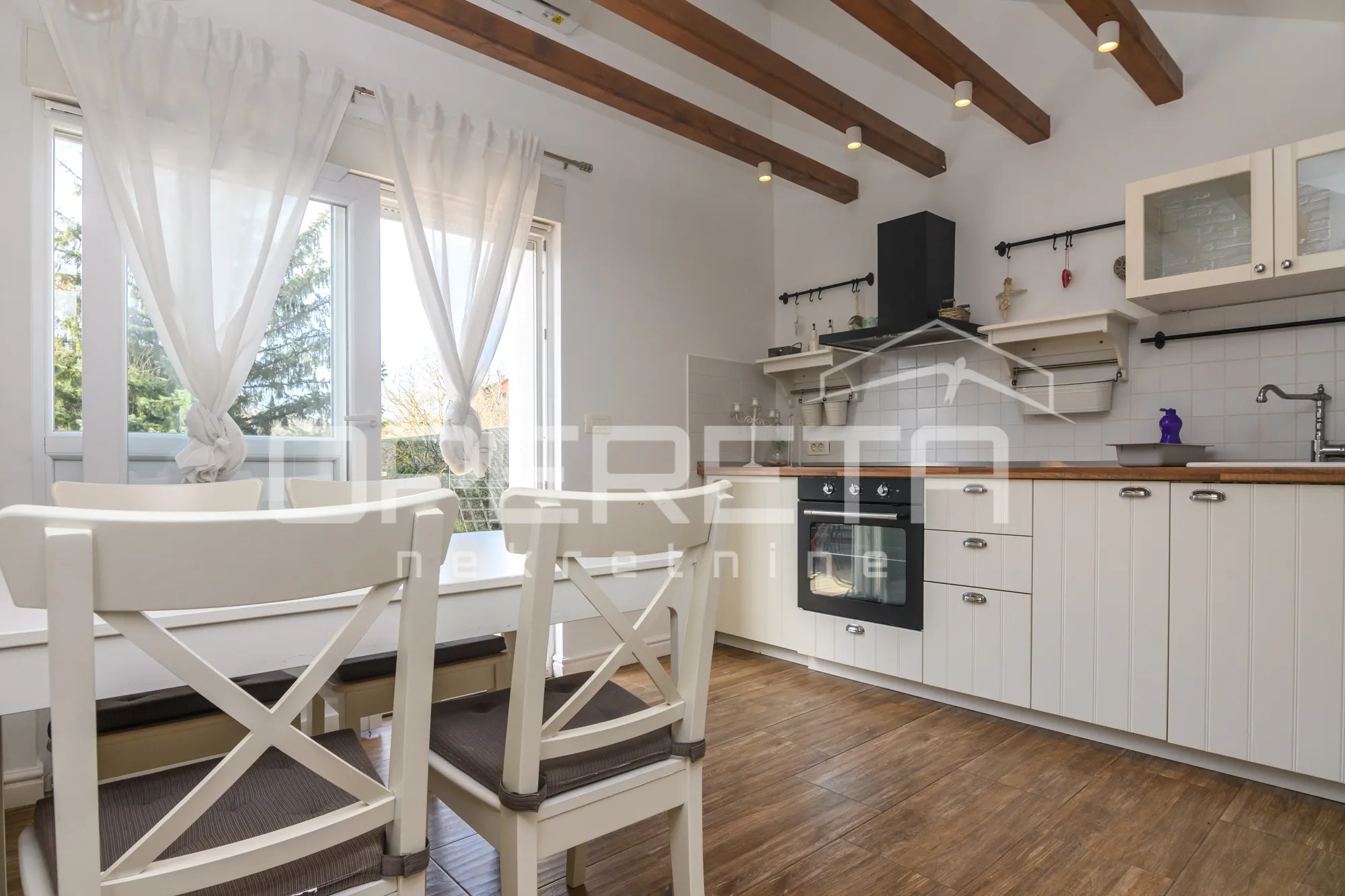 najam, kuća, gračani, gračani, samostojeća, 250m2 - slika 10