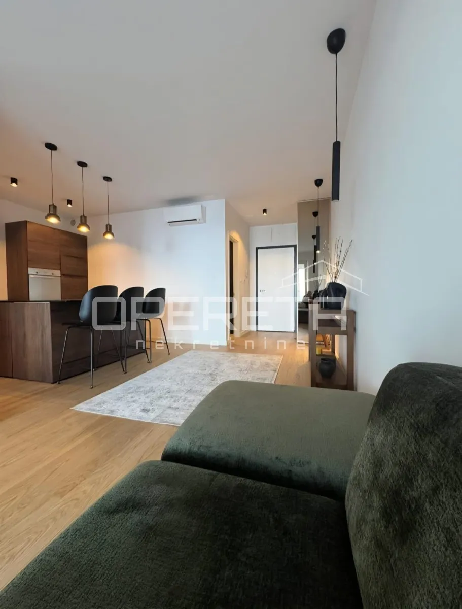 split,bel etage-moderan jednosoban stan s garažnim parking mjestom i spremom, do - slika 12