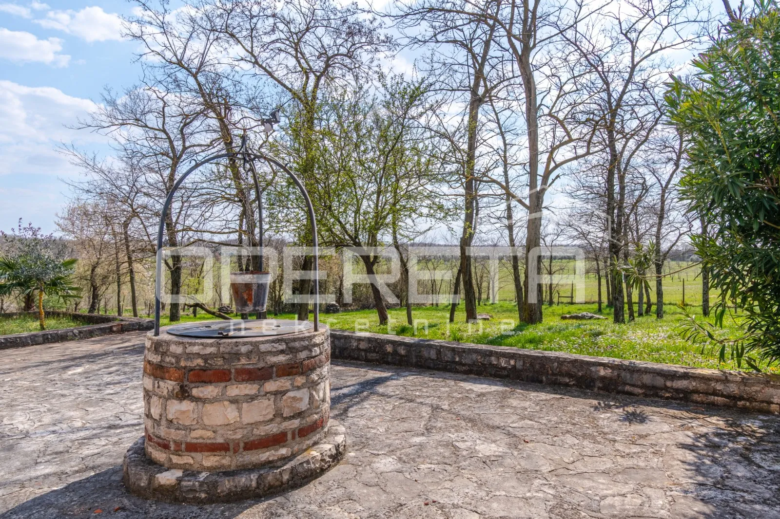 buje, kaštel - imanje 1909 m2 s ugostiteljskom namjenom i smještajem - slika 23