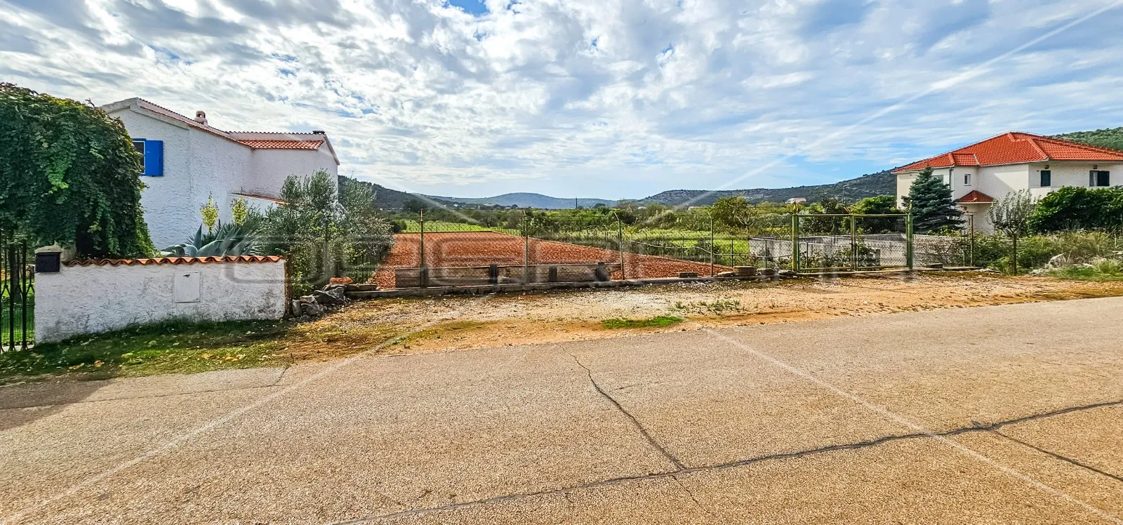 atraktivno građevinsko zemljište blizu mora 1283 m² - slika 7