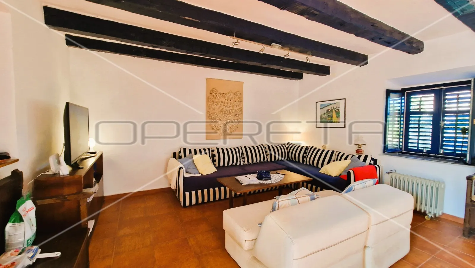 kamena kuća, 2 stambene jedinice, garaža, terasa, dvorište,127 m2, krk - slika 8