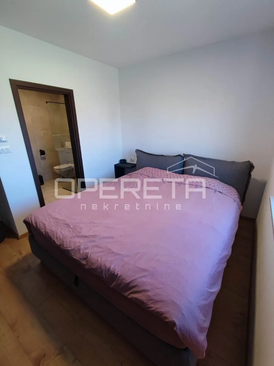 top prilika: luksuznih 108 m² s uporabnom dozvolom – srce valdebeka - slika 4
