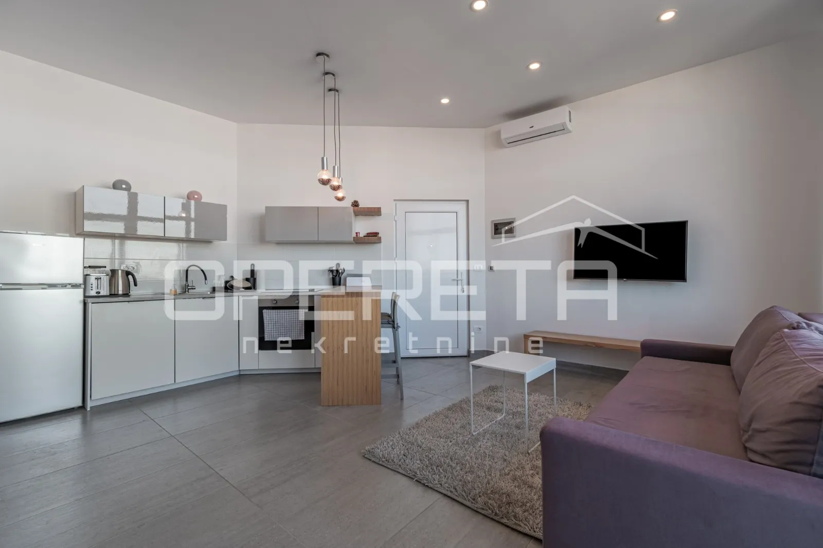 istra, umag - impresivni studio apartman s otvorenim pogledom na more i grad - slika 2