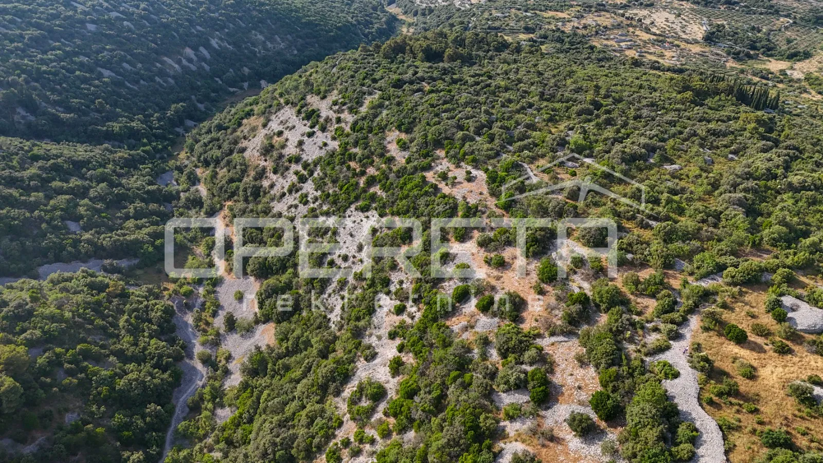 poljoprivredno zemljište u srce otoka, 29.000m2, škrip, brač - slika 10