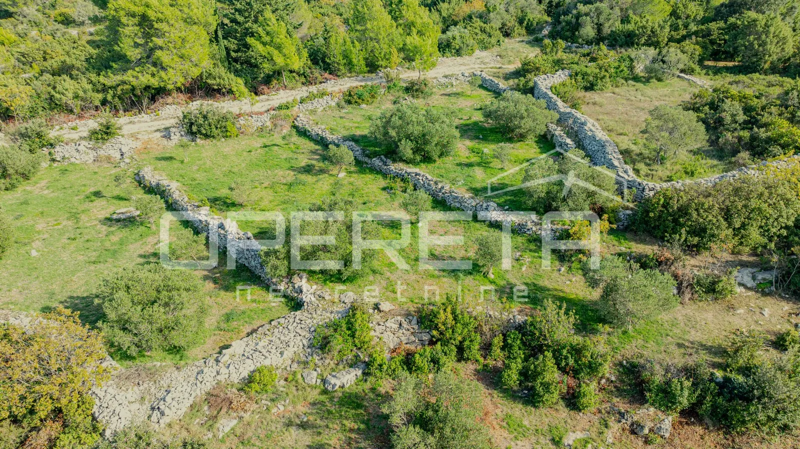 poljoprivredno zemljište od 3050 m2 s maslinama i suhozidima - slika 11