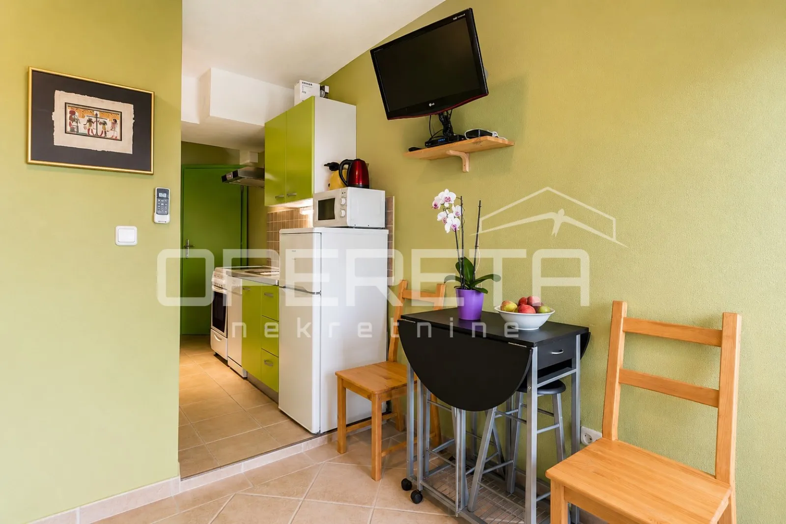 korčula, dva apartmana s pogledom i velikom terasom - slika 11
