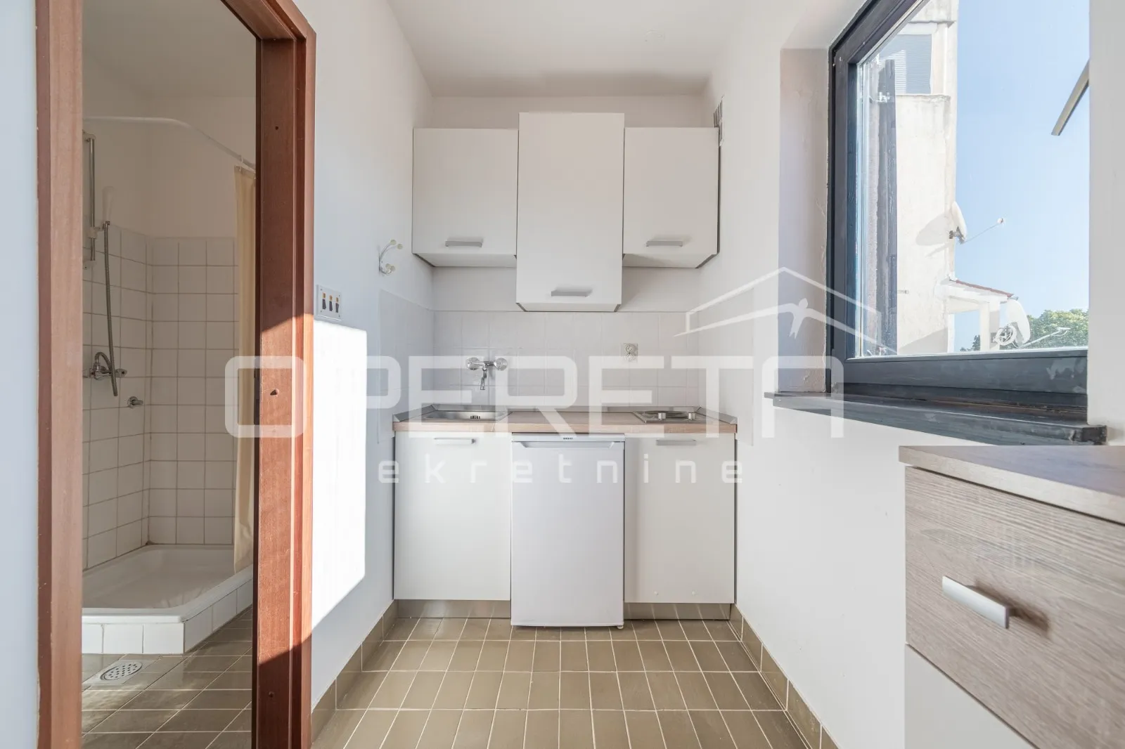apartman barbariga 30.5m2 - 300m od mora - slika 2